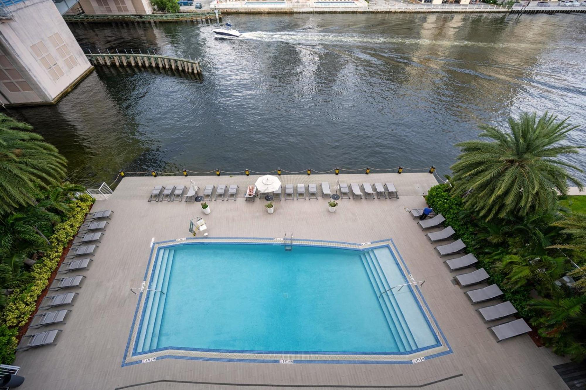 Hallandale Sky Water View Hallandale Beach Εξωτερικό φωτογραφία