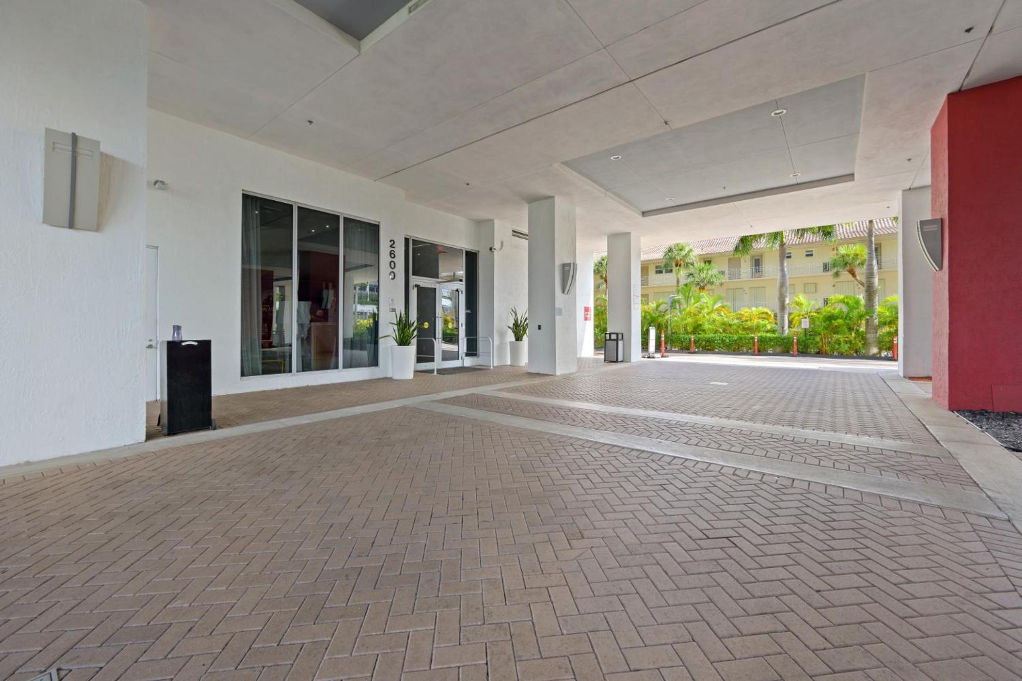 Hallandale Sky Water View Hallandale Beach Εξωτερικό φωτογραφία
